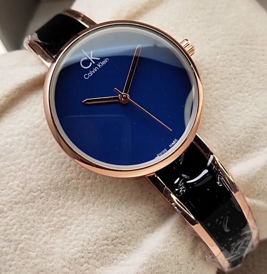 Metal Quartz Analog Women's Watch, Stainless Steel
